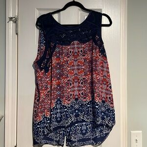 Women’s Danielrainn sleeveless blouse. Size XXL.